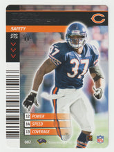 Load image into Gallery viewer, Tony Parrish - Chicago Bears (NFL Football Card) 2001 Showdown - 2002 1st Edition # 82 Mint