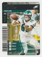 Load image into Gallery viewer, Chad Lewis - Philadelphia Eagles (NFL Football Card) 2001 Showdown - 2002 1st Edition # 333 Mint