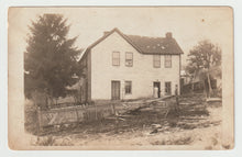 Load image into Gallery viewer, Old Farm House (Unknown) Vintage Original Postcard # 1605 - New - Early 1900's