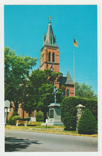 Load image into Gallery viewer, Huntington Square, Amesbury, Massachusetts, USA - Vintage Original Postcard # 1951 - New, 1970's