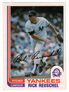 Rick Reuschel - New York Yankees (MLB Baseball Card) 1982 O-Pee-Chee # 204 VG/NM