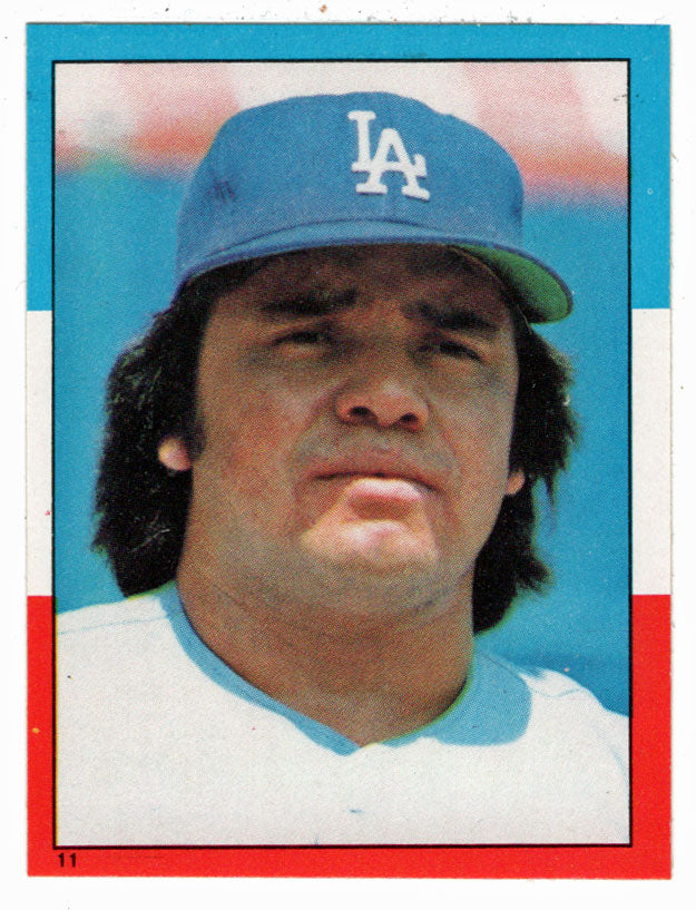 Fernando Valenzuela - Los Angeles Dodgers (MLB Baseball Card) 1982 Topps Stickers # 11 Mint