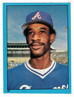 Claudell Washington - Atlanta Braves (MLB Baseball Card) 1982 Topps Stickers # 22 Mint