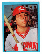Dave Collins - Cincinnati Reds (MLB Baseball Card) 1982 Topps Stickers # 33 Mint