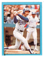 Ken Landreaux - Los Angeles Dodgers (MLB Baseball Card) 1982 Topps Stickers # 49 Mint