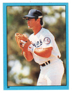 Steve Garvey - Los Angeles Dodgers (MLB Baseball Card) 1982 Topps Stickers # 54 Mint