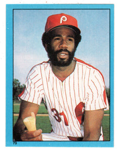 Garry Maddox - Philadelphia Phillies (MLB Baseball Card) 1982 Topps Stickers # 73 Mint