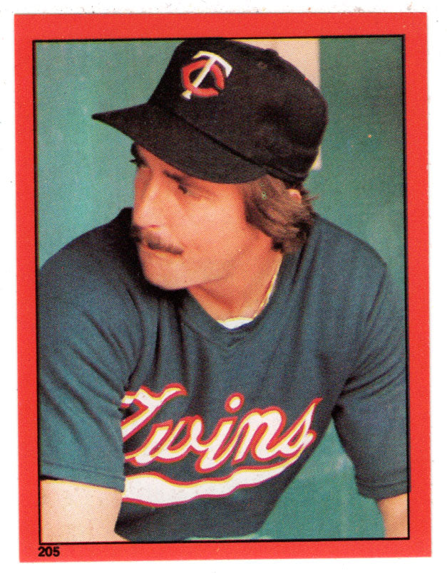 Rob Wilfong - Minnesota Twins (MLB Baseball Card) 1982 Topps Stickers # 205  Mint