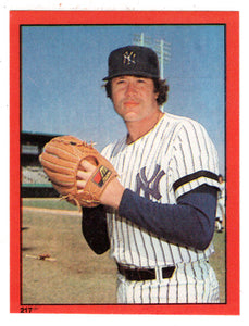 Rich Gossage - New York Yankees (MLB Baseball Card) 1982 Topps Stickers # 217  Mint