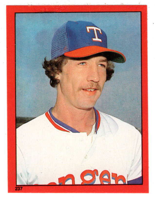 Danny Darwin - Texas Rangers (MLB Baseball Card) 1982 Topps Stickers # 237 Mint