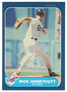 Rick Honeycutt - Los Angeles Dodgers (MLB Baseball Card) 1986 Fleer # 132 Mint