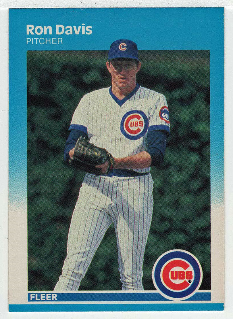 Ron Davis - Chicago Cubs (MLB Baseball Card) 1987 Fleer # 558 Mint