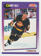 Garry Valk - Vancouver Canucks (NHL Hockey Card) 1991-92 Score American # 195 Mint