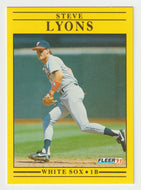 Steve Lyons - Chicago White Sox (MLB Baseball Card) 1991 Fleer # 127 Mint