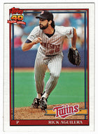 Rick Aguilera - Minnesota Twins (MLB Baseball Card) 1991 Topps # 318 Mint