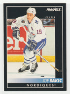 Joe Sakic - Quebec Nordiques (NHL Hockey Card) 1992-93 Pinnacle # 150 Mint