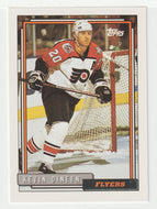 Kevin Dineen - Philadelphia Flyers (NHL Hockey Card) 1992-93 Topps # 131 Mint