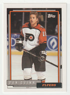 Dan Quinn - Philadelphia Flyers (NHL Hockey Card) 1992-93 Topps # 143 Mint