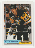 Mario Lemieux - Pittsburgh Penguins (NHL Hockey Card) 1992-93 Topps # 212 Mint