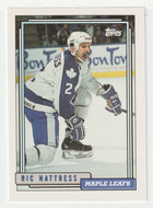 Ric Nattress - Toronto Maple Leafs (NHL Hockey Card) 1992-93 Topps # 219 Mint