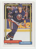 Rich Pilon - New York Islanders (NHL Hockey Card) 1992-93 Topps # 492 Mint