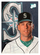 David Valle - Seattle Mariners (MLB Baseball Card) 1993 Leaf Studio # 68 Mint