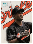 Harold Reynolds - Baltimore Orioles (MLB Baseball Card) 1993 Leaf Studio # 129 Mint