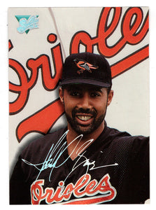 Harold Baines - Baltimore Orioles (MLB Baseball Card) 1993 Leaf Studio # 190 Mint