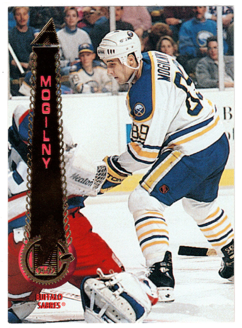 Alexander Mogilny - Buffalo Sabres (NHL Hockey Card) 1994-95 Pinnacle # 125 Mint