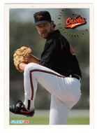 Rick Sutcliffe - Baltimore Orioles (MLB Baseball Card) 1994 Fleer # 21 Mint