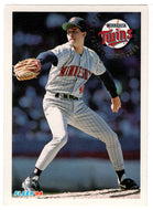 Larry Casian - Minnesota Twins (MLB Baseball Card) 1994 Fleer # 201 Mint