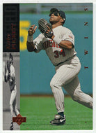 Kirby Puckett - Minnesota Twins  (MLB Baseball Card) 1994 Upper Deck # 325 Mint