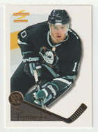 Oleg Tverdovsky - Anaheim Ducks (NHL Hockey Card) 1995-96 Pinnacle Summit # 37 Mint