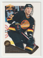 Jyrki Lumme - Vancouver Canucks (NHL Hockey Card) 1995-96 Pinnacle Summit # 164 Mint