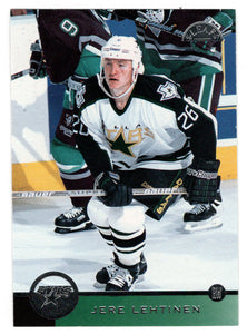 Jere Lehtinen - Dallas Stars (NHL Hockey Card) 1996-97 Leaf # 201 Mint