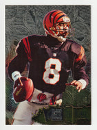 Jeff Blake - Cincinnati Bengals (NFL Football Card) 1996 Fleer Metal # 25 Mint
