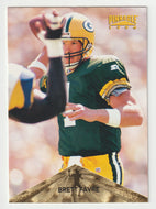 Brett Favre - Green Bay Packers (NFL Football Card) 1996 Pinnacle # 40 Mint