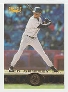 Ken Griffey Jr. - Seattle Mariners - Clout (MLB Baseball Card) 1997 Pinnacle Museum Collection # 193 Mint