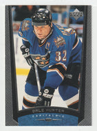 Dale Hunter - Washington Capitals (NHL Hockey Card) 1998-99 Upper Deck # 383 Mint
