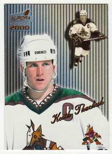 Keith Tkachuk - Phoenix Coyotes - Striped (NHL Hockey Card) 1999-00 Pacific Aurora # 113 Mint