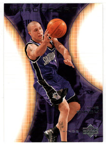 Mike Bibby - Sacramento Kings (NBA Basketball Card) 2003-04 Upper Deck Hardcourt # 72 Mint