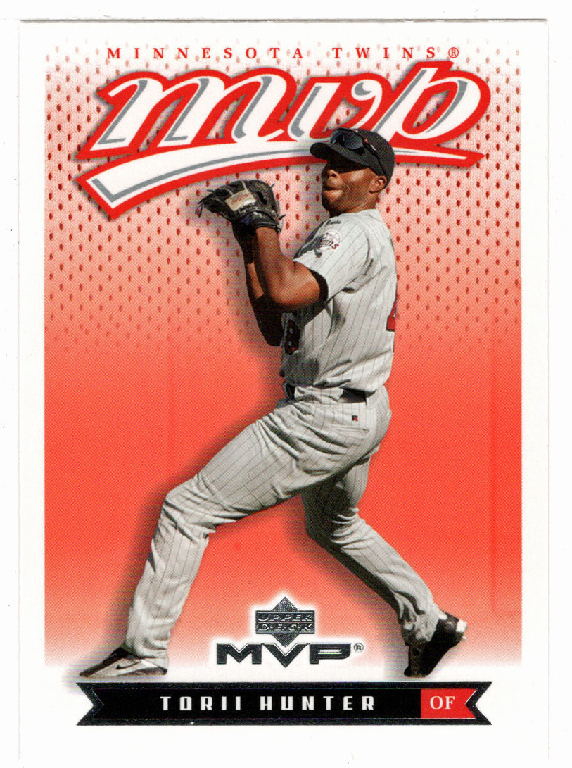 Torii Hunter - Minnesota Twins (MLB Baseball Card) 2003 Upper Deck MVP # 112 Mint