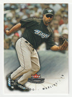 Carlos Delgado - Florida Marlins (MLB Baseball Card) 2005 Fleer Platinum # 62 Mint