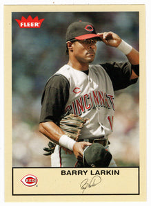 Barry Larkin - Cincinnati Reds (MLB Baseball Card) 2005 Fleer Tradition # 69 Mint