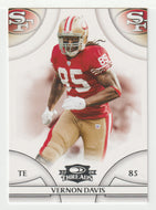 Vernon Davis - San Francisco 49ers (NFL Football Card) 2008 Donruss Threads # 126 Mint