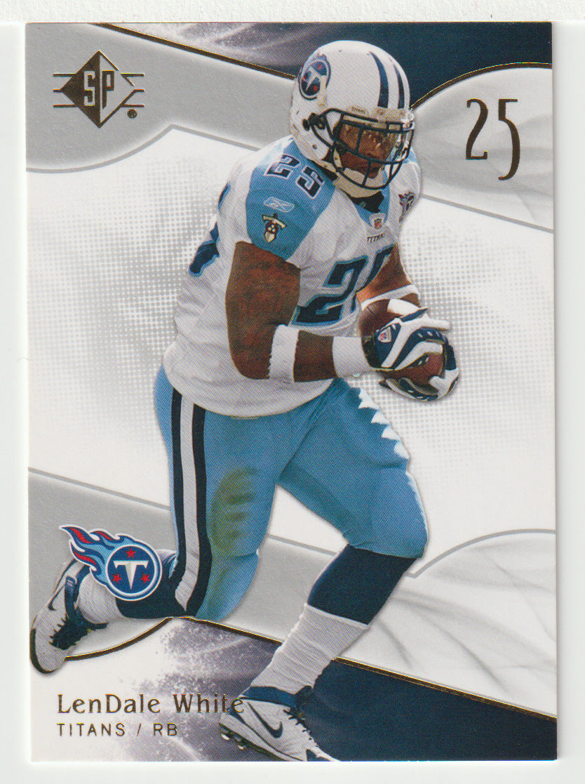 LenDale White - Tennessee Titans (NFL Football Card) 2009 Upper Deck SP Authentic Retail # 6 Mint