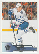 Leo Komarov - Toronto Maple Leafs (NHL Hockey Card) 2016-17 Upper Deck # 173 Mint
