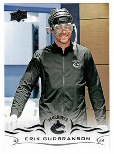 Erik Gudbranson - Vancouver Canucks (NHL Hockey Card) 2018-19 Upper Deck # 174 Mint