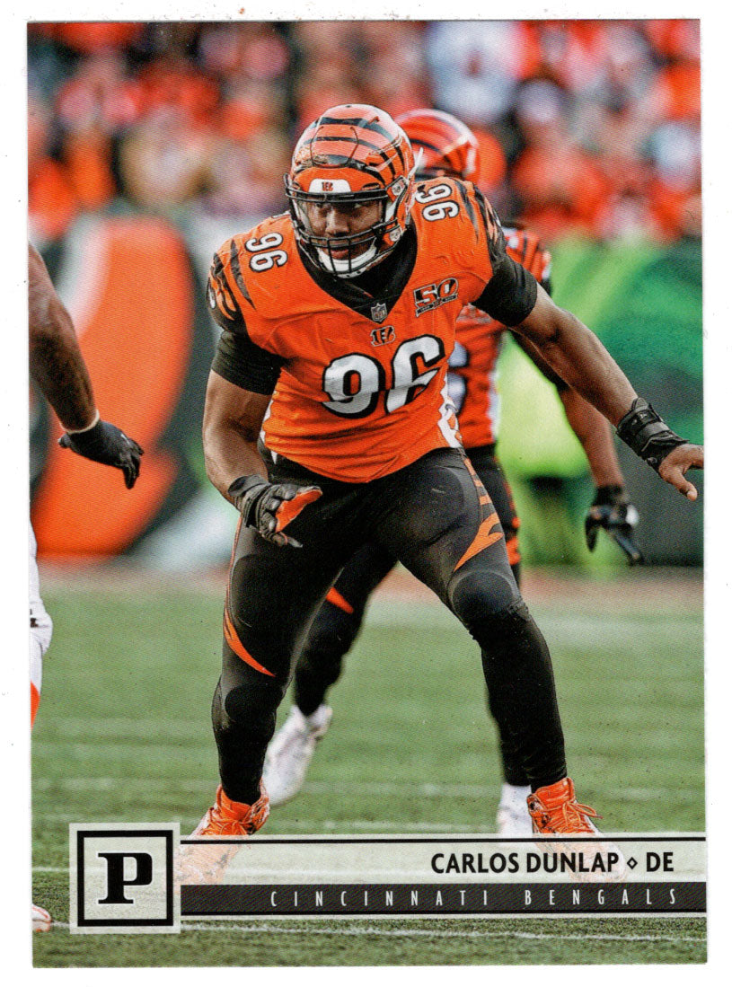 Carlos Dunlap - Cincinnati Bengals (NFL Football Card) 2018 Panini # 63 Mint