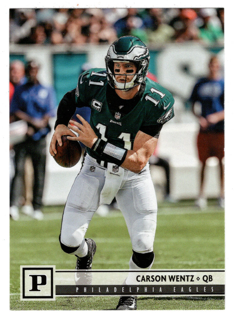 Carson Wentz - Philadelphia Eagles (NFL Football Card) 2018 Panini # 237 Mint